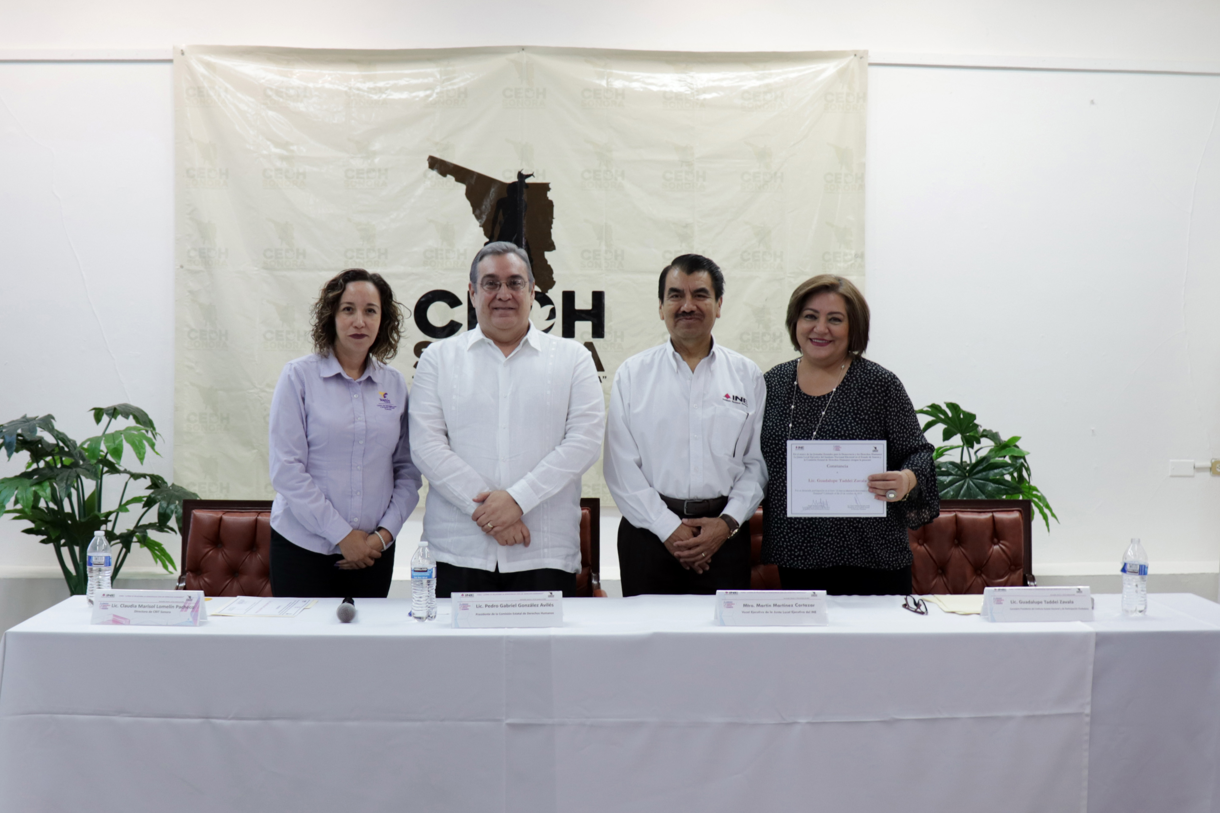 Firman convenio INE y CEDH Sonora